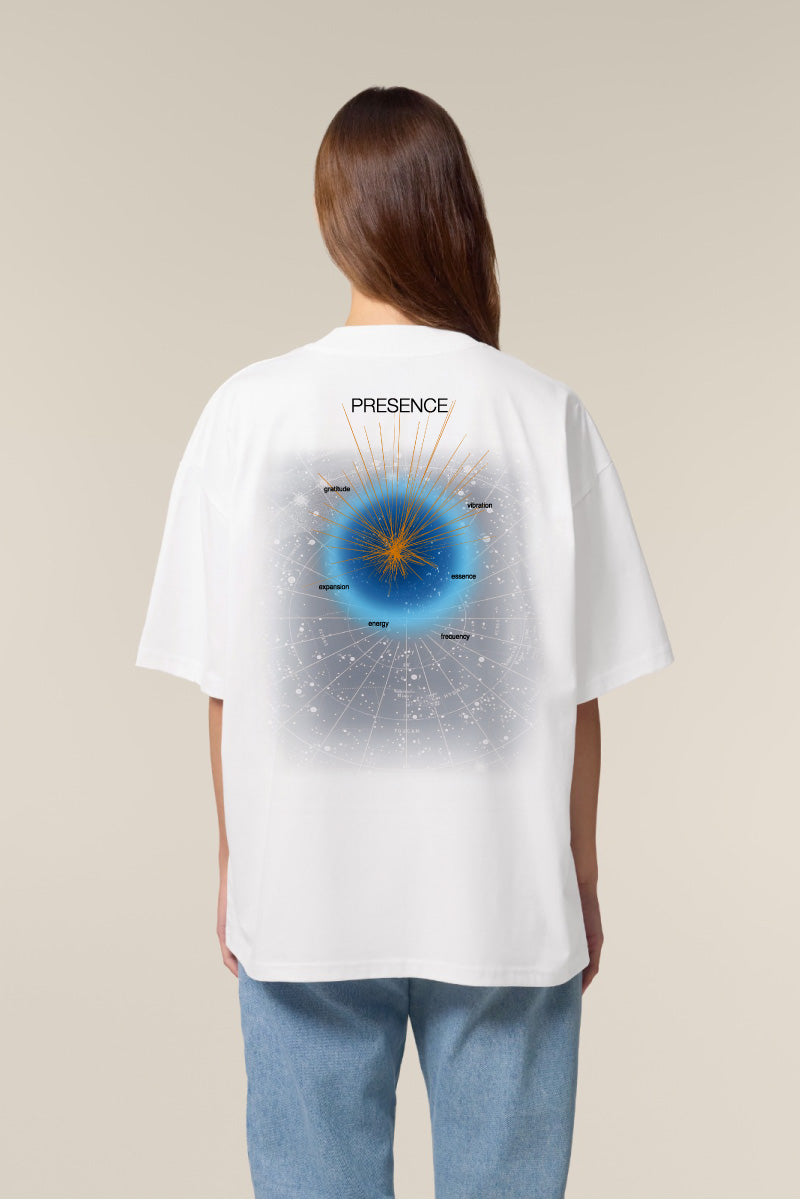 Camiseta oversize de mujer 100% algodon organico certificado. Moda consciente.